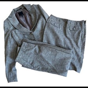 The Limited 3 Piece Suit | Size 0 Wool Beautiful!